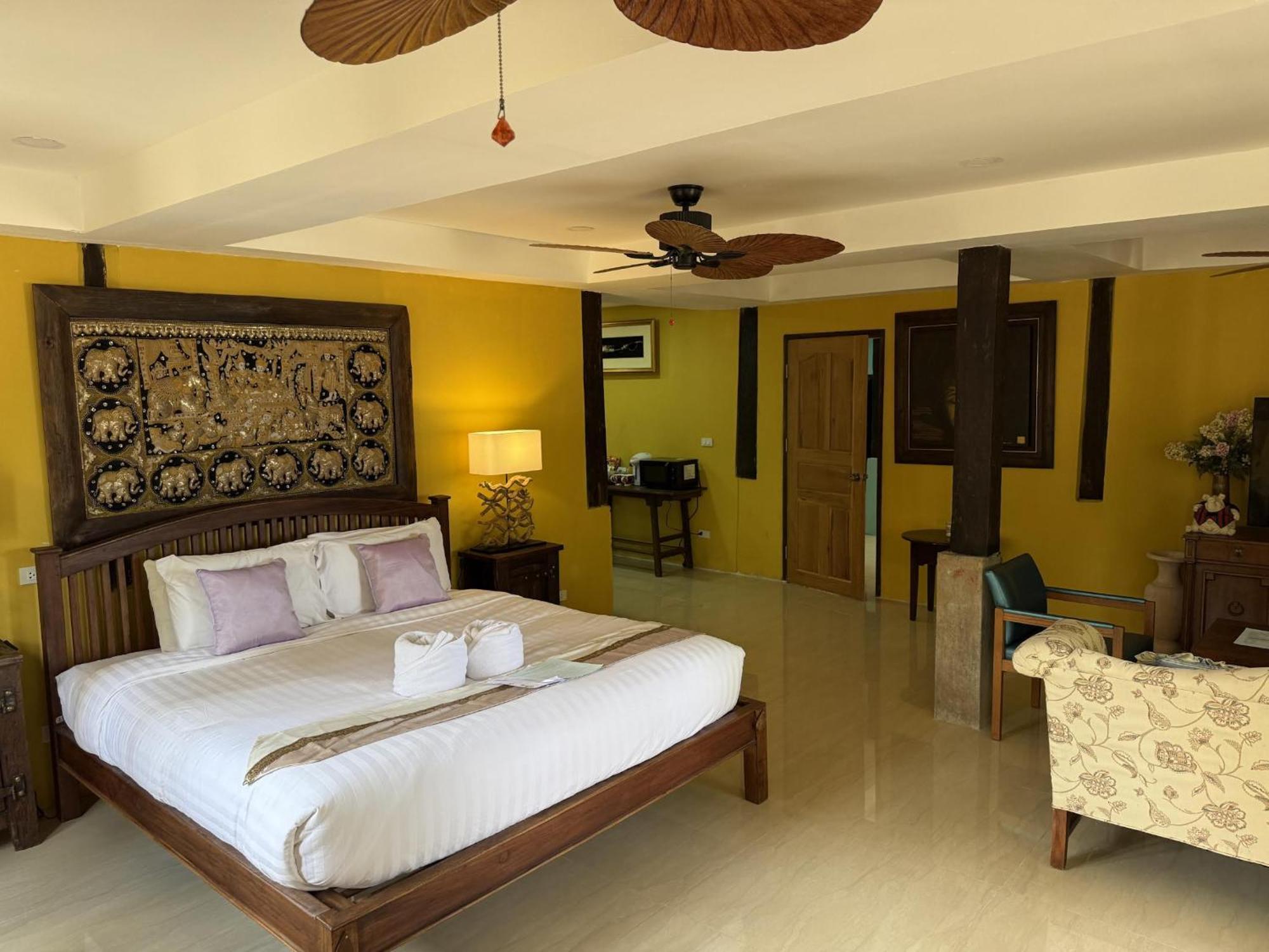 On The Mekong Resort Luang Prabang Exterior foto